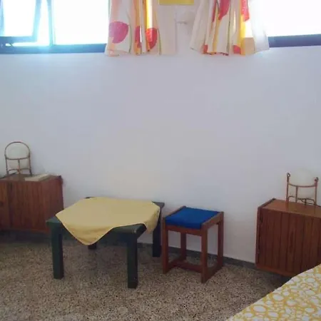 Sleeps 6 Wifi *