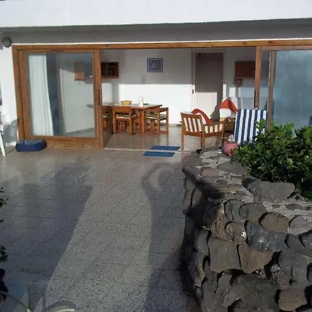 Apartment Sleeps 6 Wifi